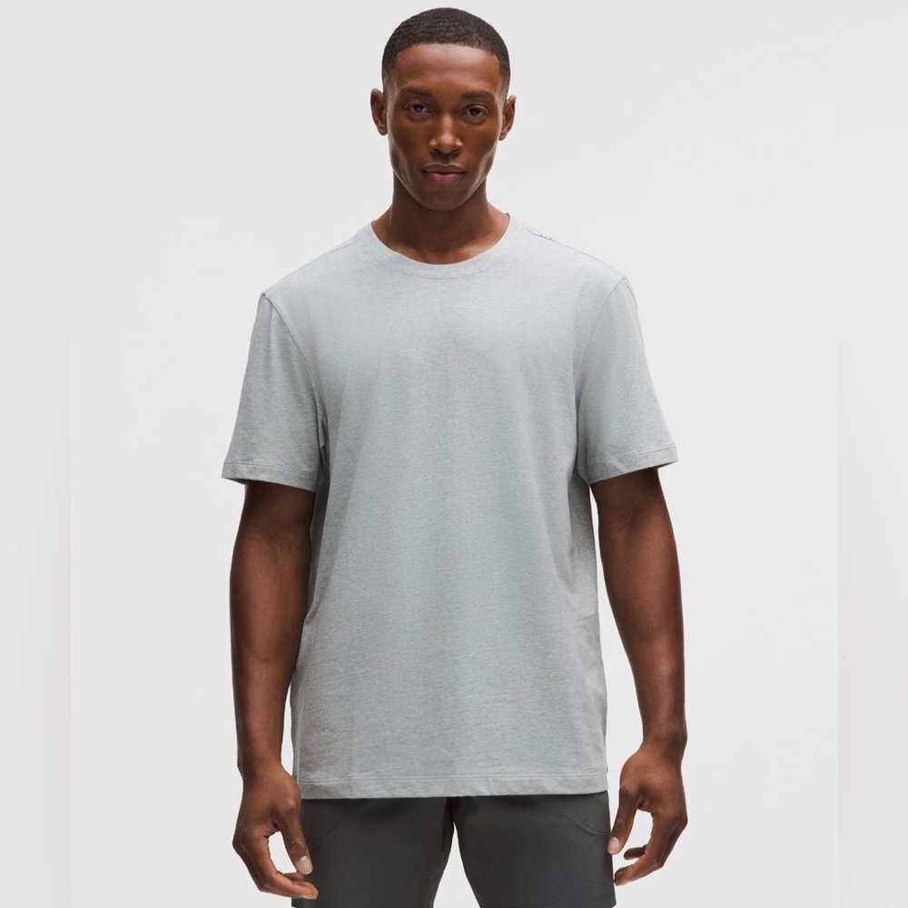 Lululemon Men’s “Zeroed In” Short Sleeve (M) *BESTSELLER*